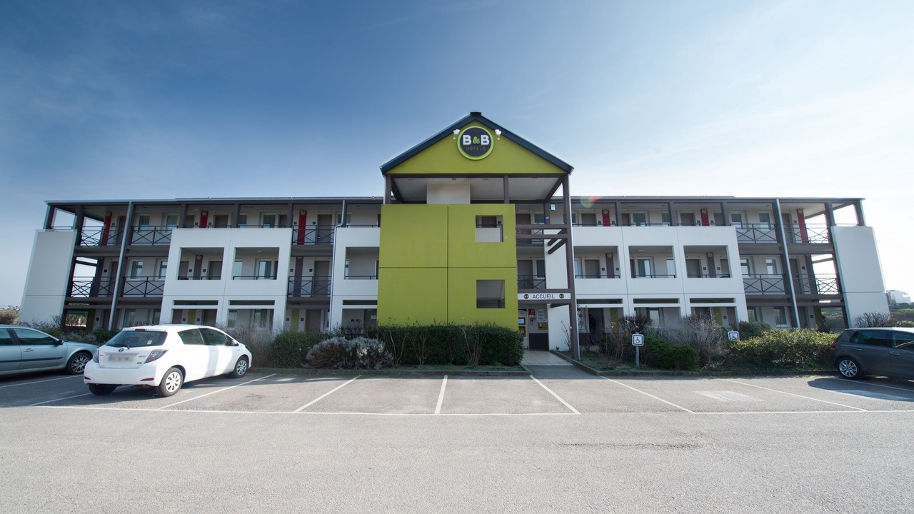 Photo of Buildings in Toulon-sur-Allier