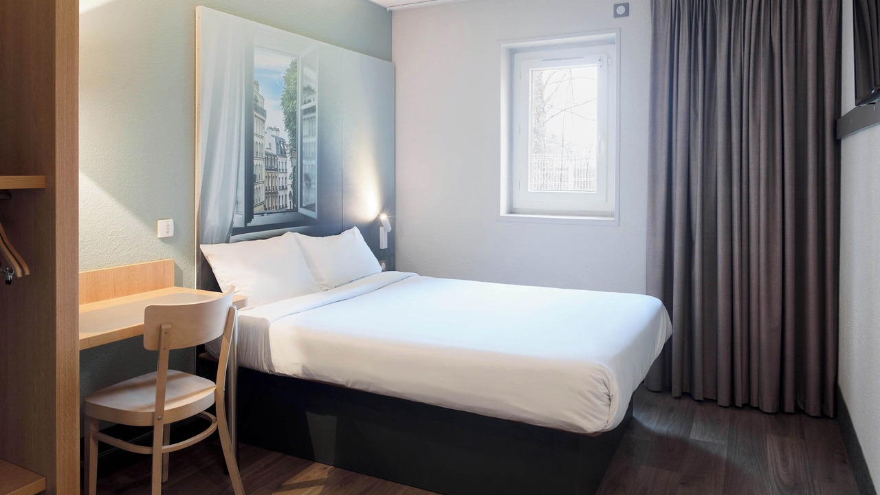 Photo of Bedroom in Saint-Michel-sur-Orge
