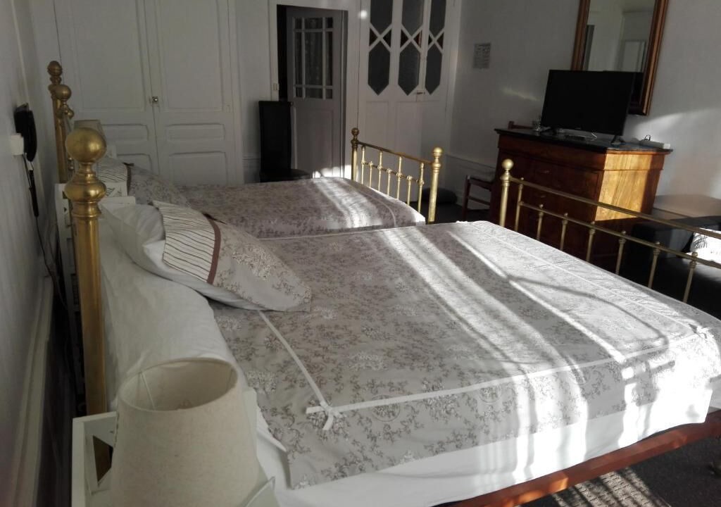 Photo of Bedroom in Contrexeville