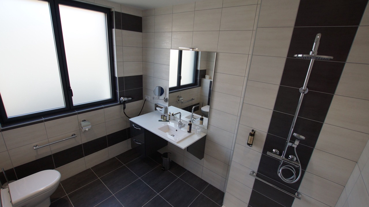 Photo of Bathroom in Romans-sur-Isere