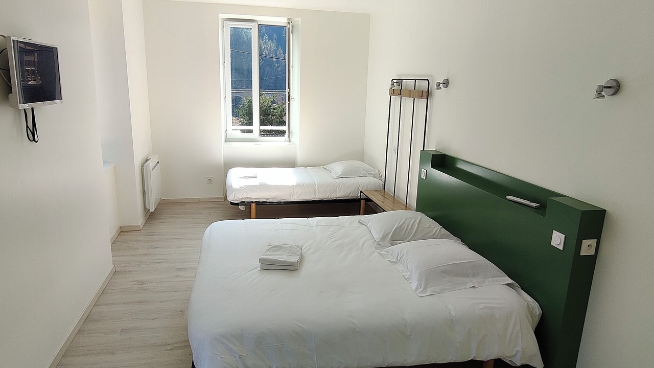 Photo of Bedroom in Saint-Martin-de-Valamas