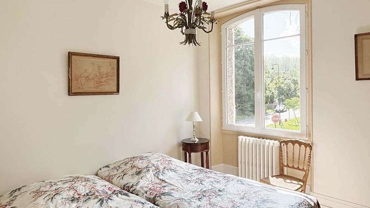 Photo of Bedroom in Le Val-Saint-Germain