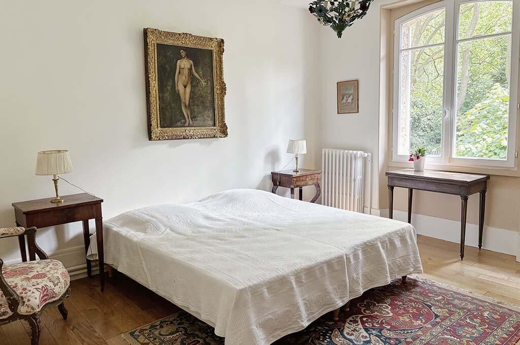 Photo of Bedroom in Le Val-Saint-Germain