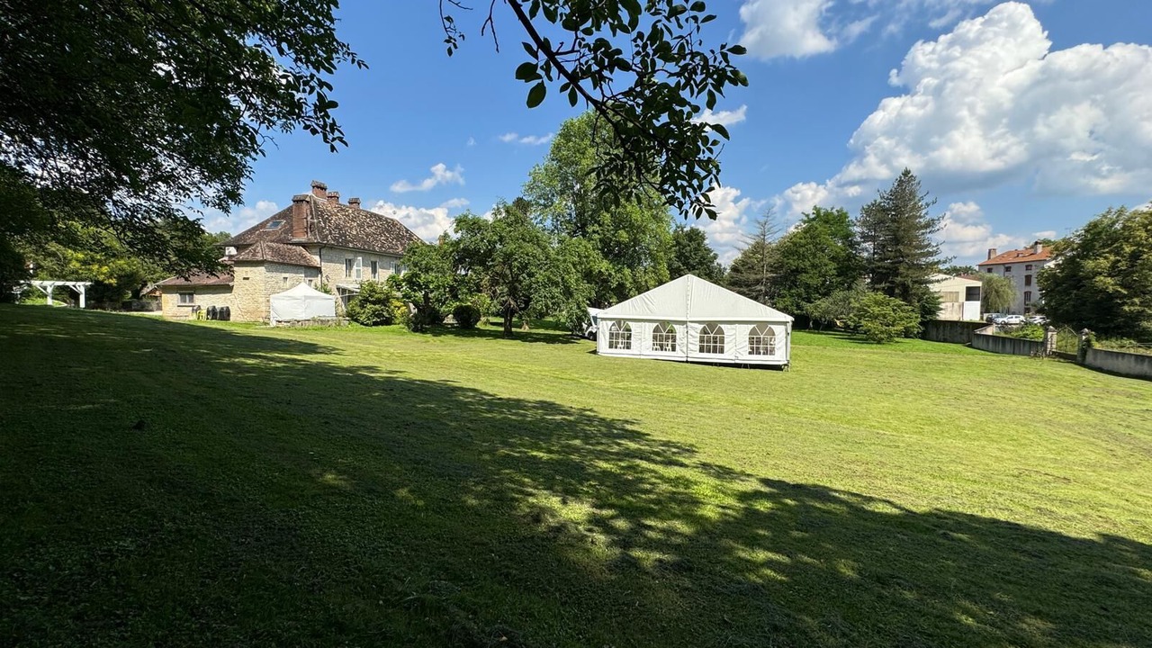Photo of Outdoor in Beaumotte-Aubertans