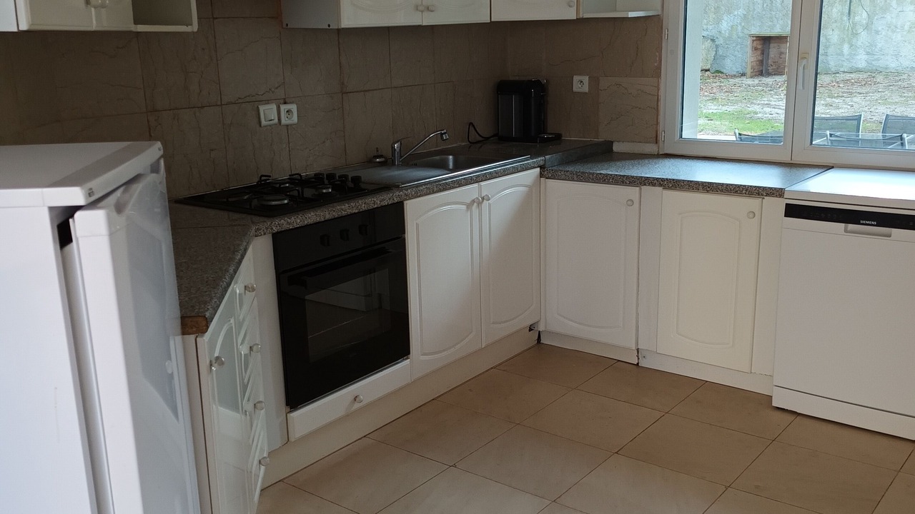 Photo of Kitchen in Montferrand-le-Chateau