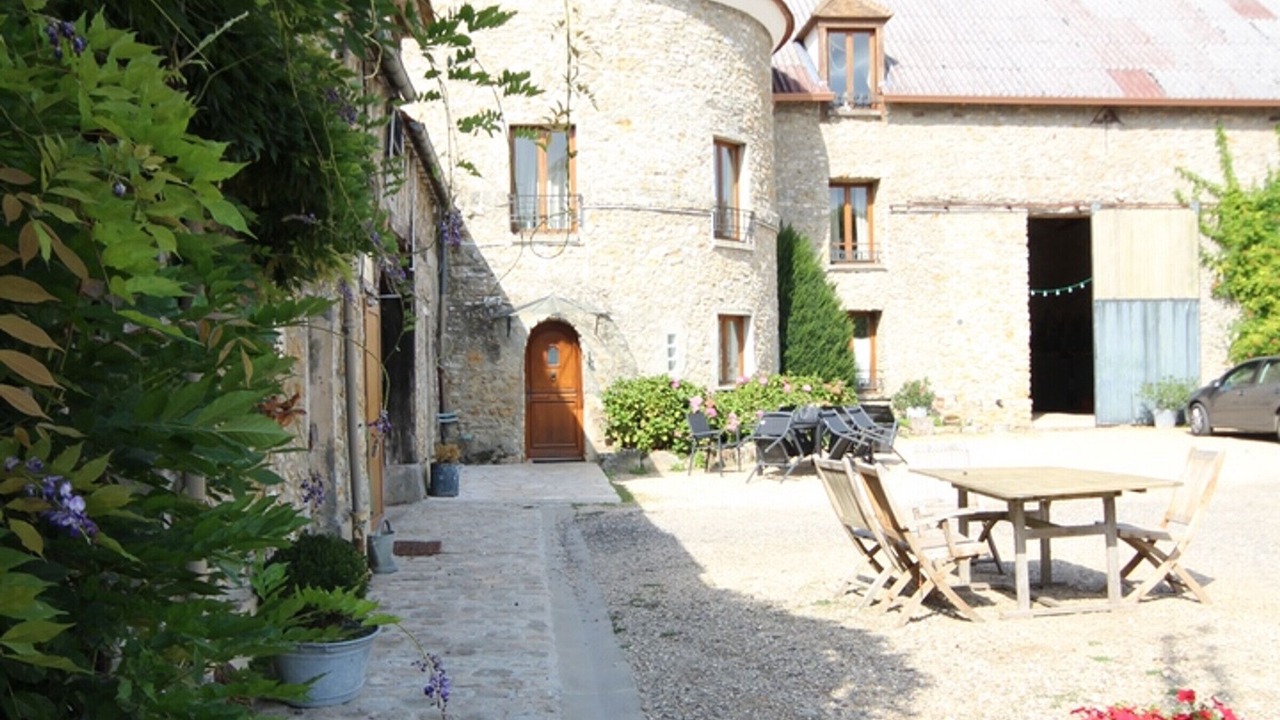 Photo of Outdoor in Cernay-la-Ville