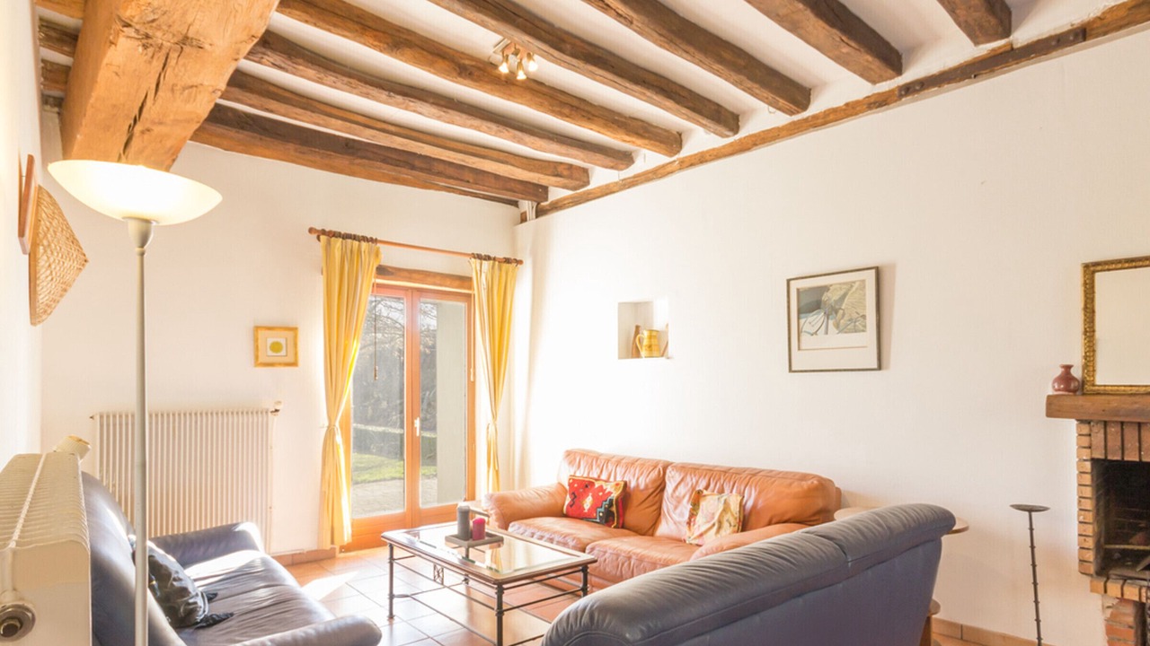 Photo of Livingroom in Cernay-la-Ville