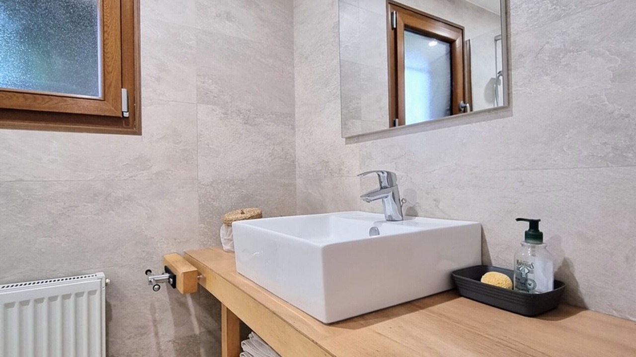 Photo of Bathroom in La Celle-les-Bordes