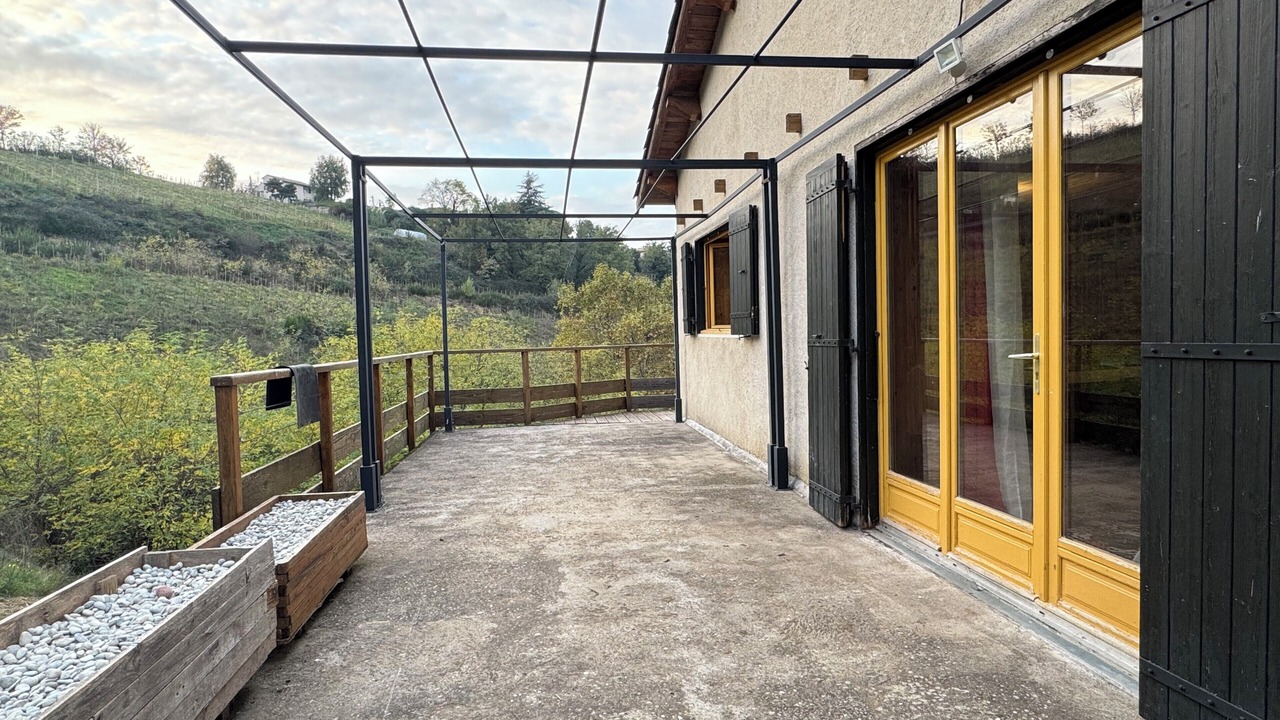 Photo of Patio Balcony in Ozon