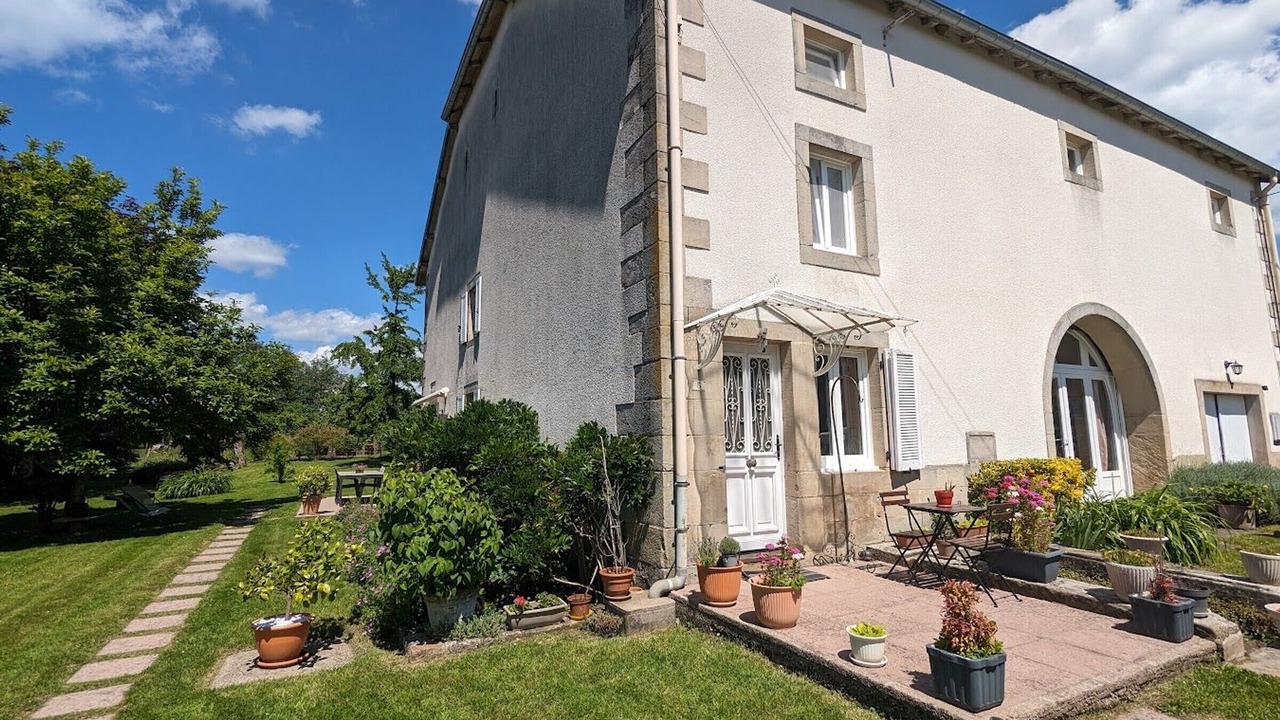 Photo of Outdoor in Montmotier