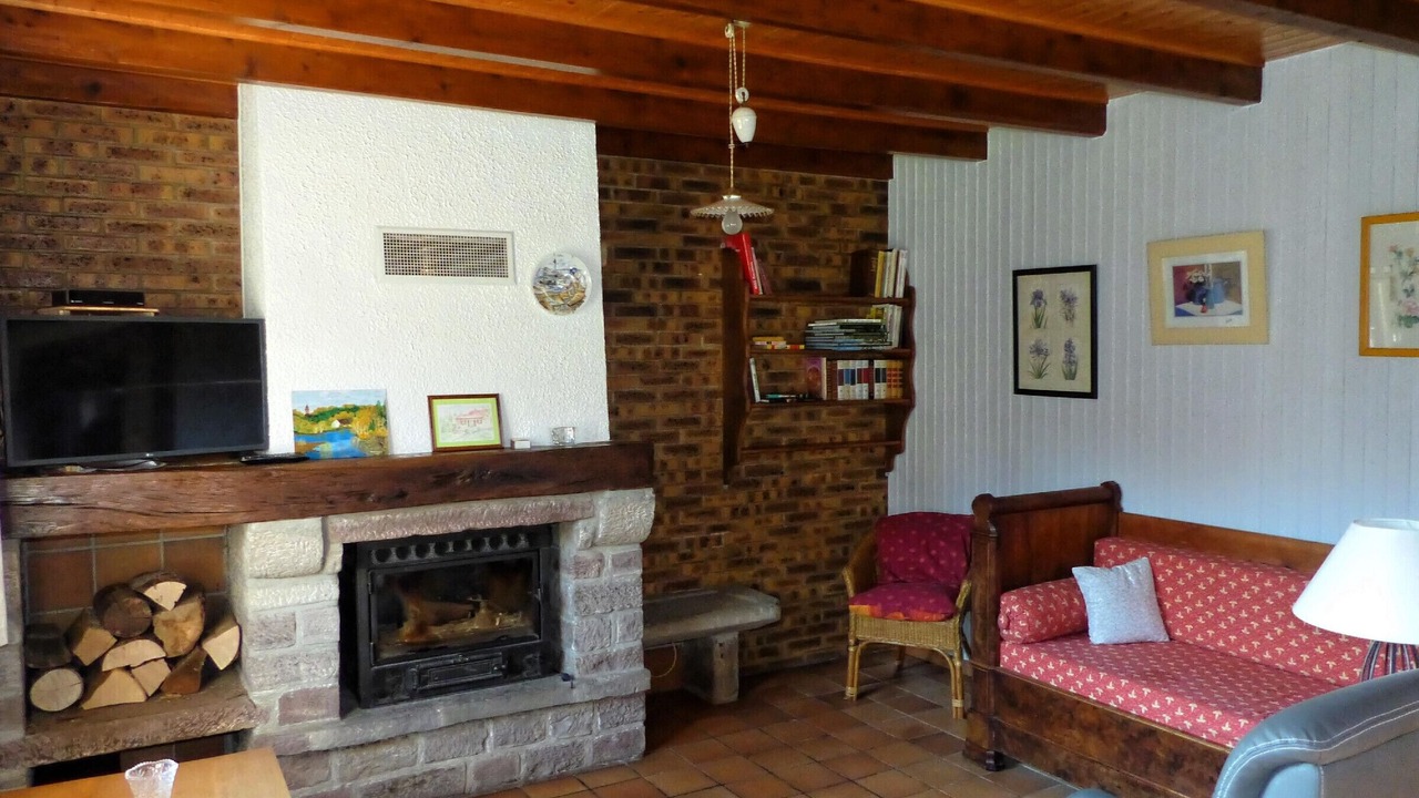 Photo of Livingroom in Saint-Bresson