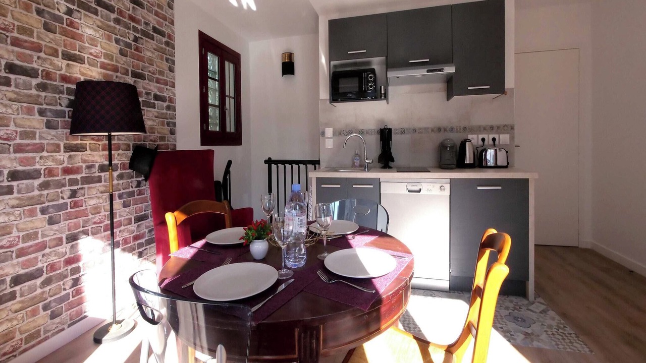 Photo of Kitchen in Orly