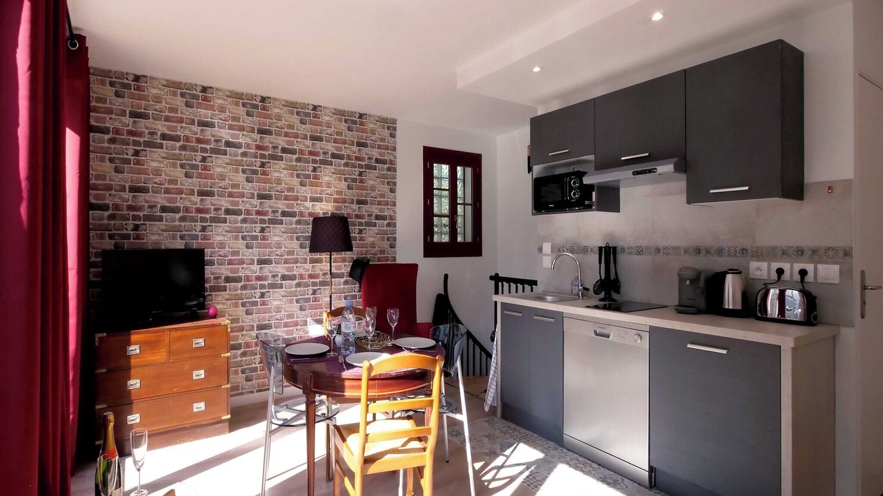 Photo of Kitchen in Orly