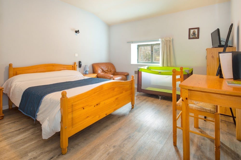 Photo of Bedroom in Saint-Clement-sur-Valsonne