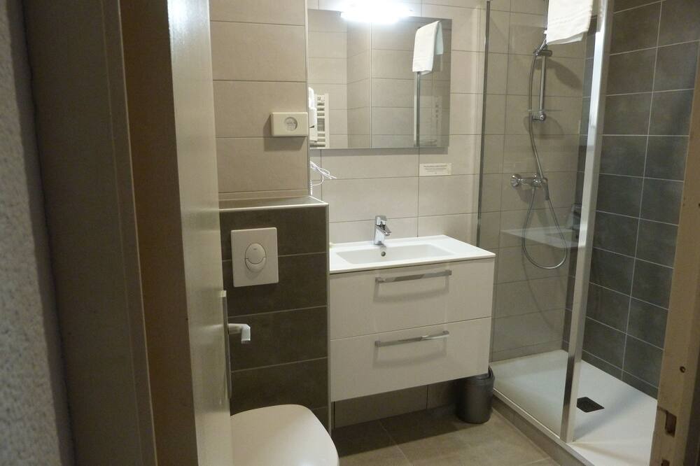 Photo of Bathroom in Saint-Clement-sur-Valsonne