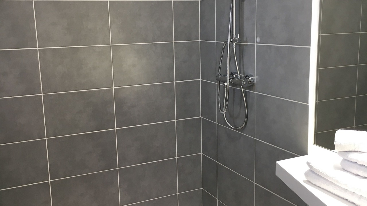 Photo of Bathroom in Rouvray (Cote-d'Or)