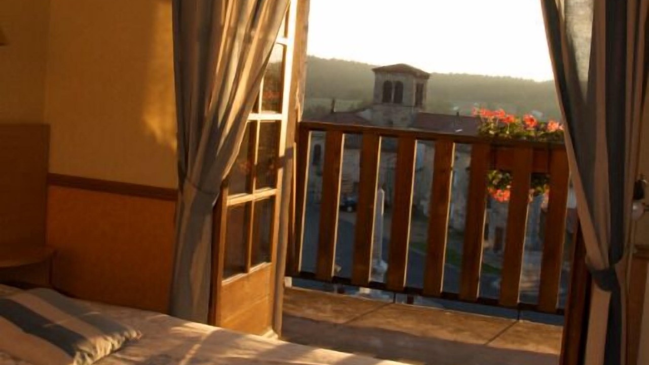 Photo of Bedroom in Chambon-sur-Dolore