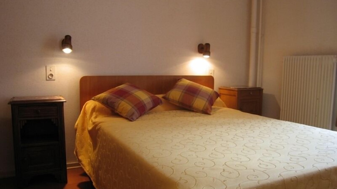 Photo of Bedroom in Chambon-sur-Dolore