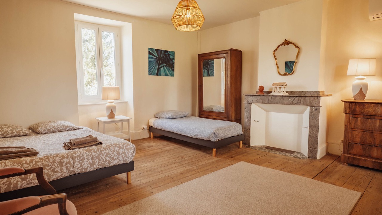 Photo of Bedroom in Rouede