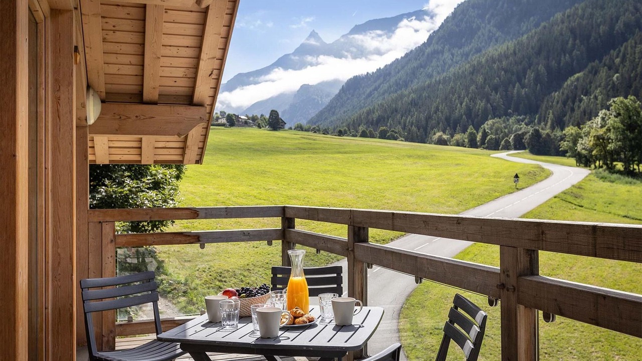 Photo of Outdoor in Nancroit