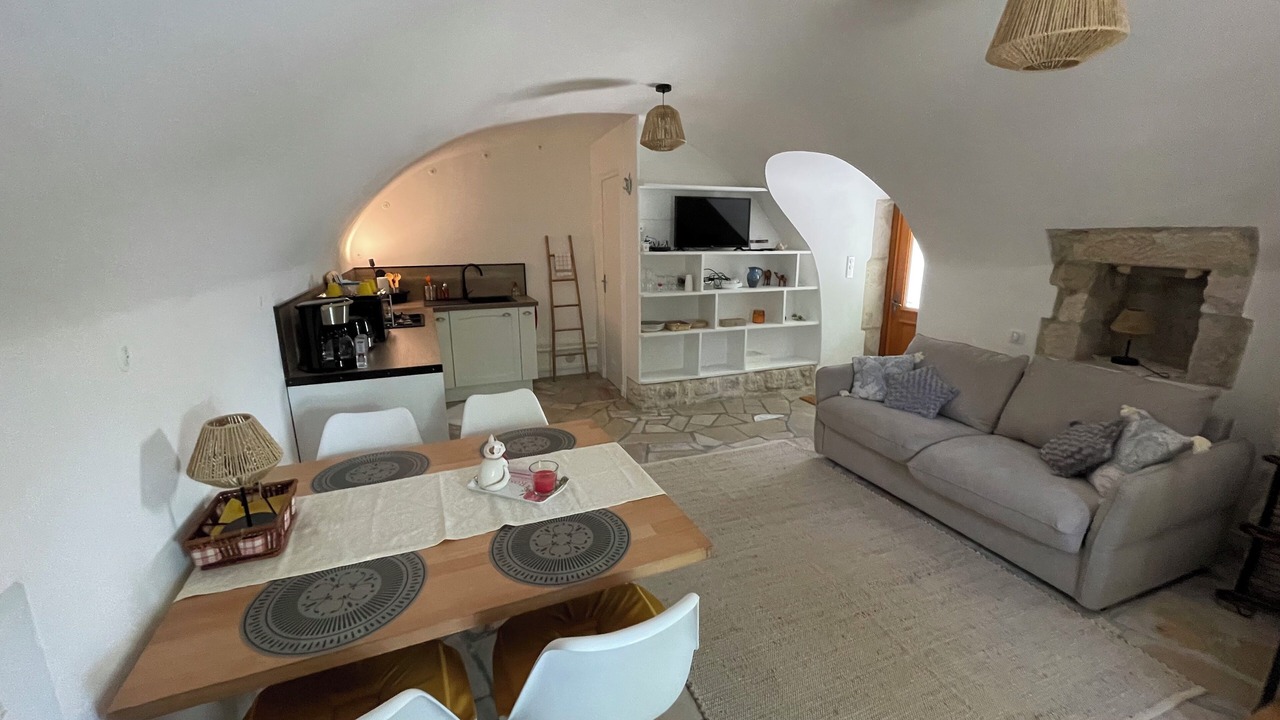 Photo of Livingroom in La Garde-Adhemar
