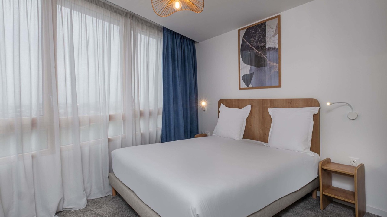 Photo of Bedroom in Villejuif