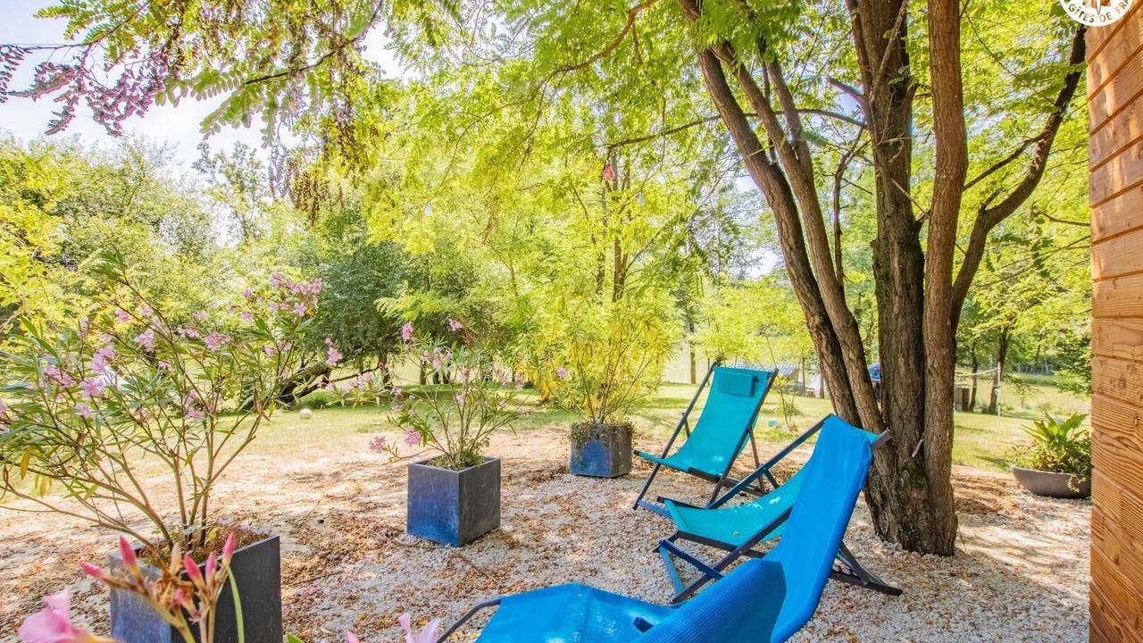 Photo of Outdoor in Dommartin-les-Cuiseaux