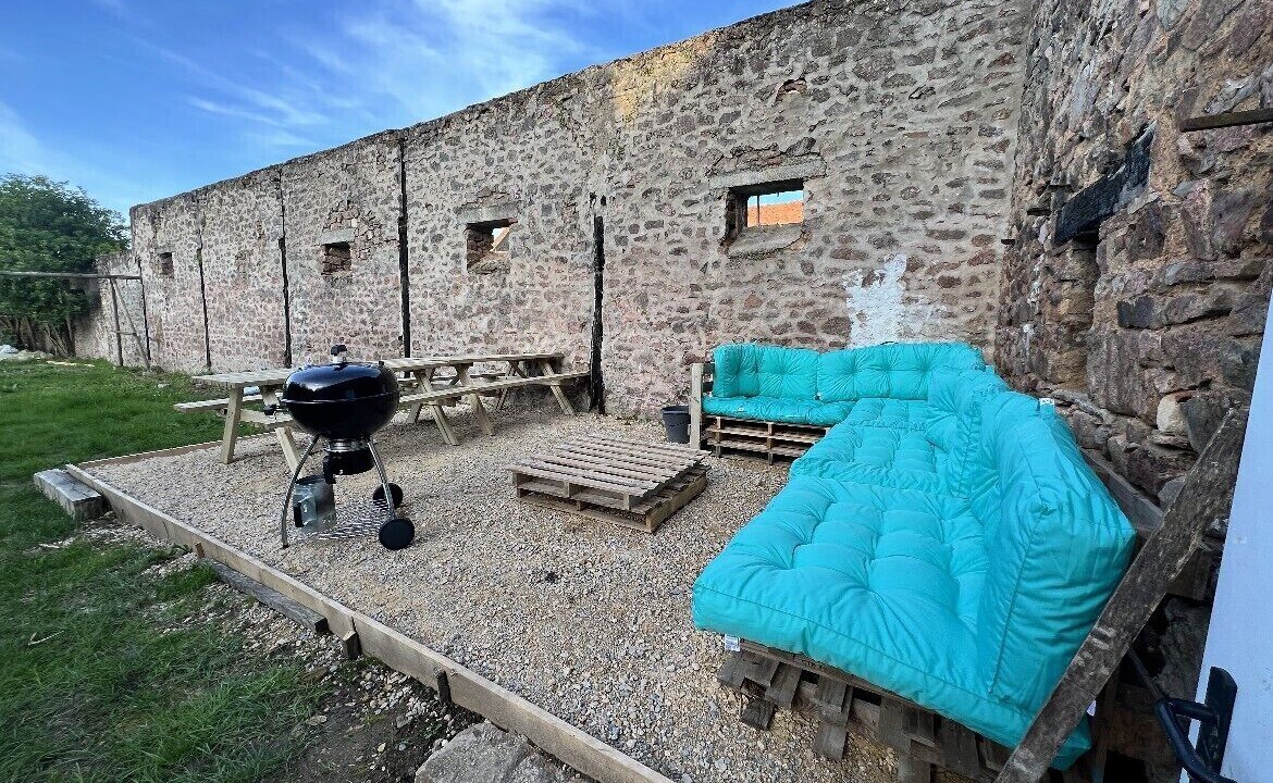 Photo of Outdoor in Avallon