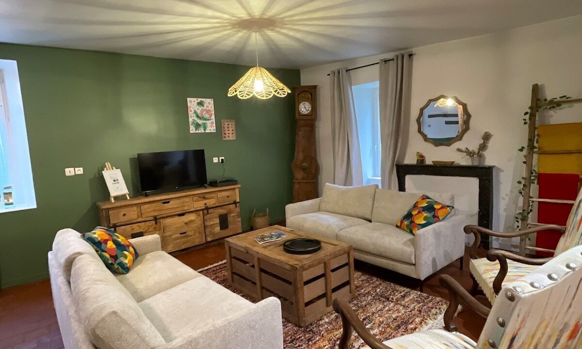 Photo of Livingroom in Avallon
