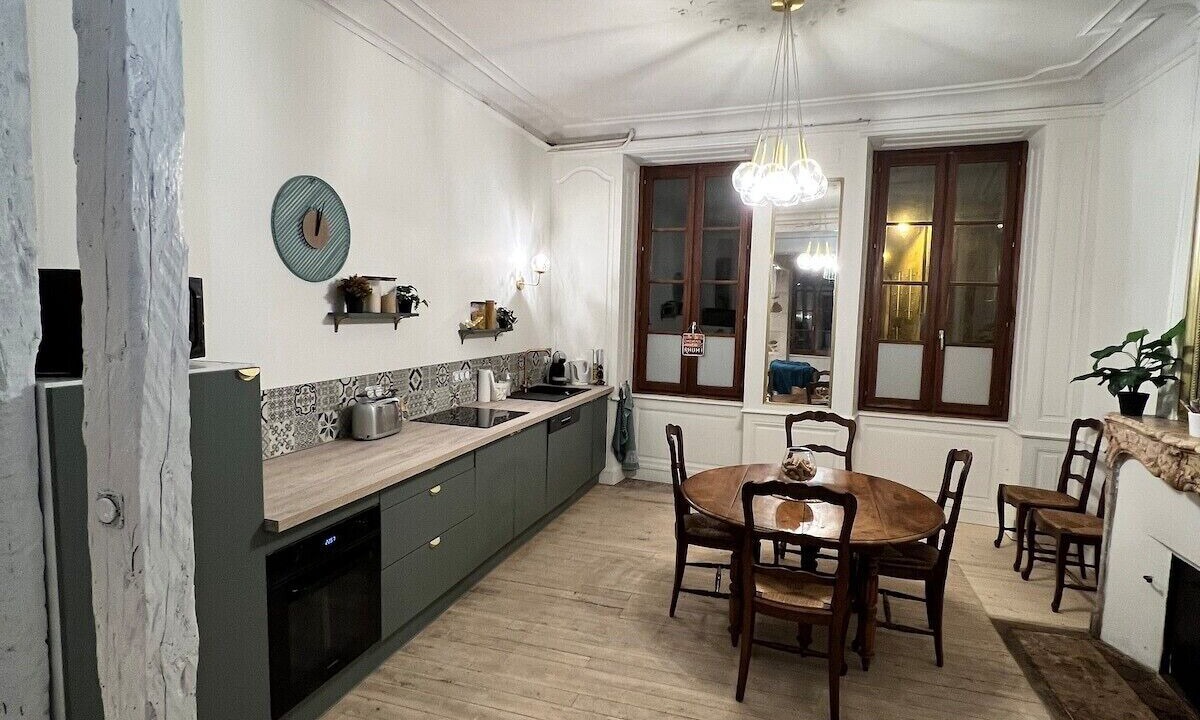 Photo of Kitchen in Avallon