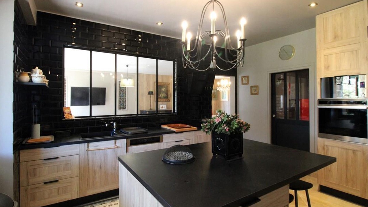 Photo of Kitchen in Neuveglise-sur-Truyere
