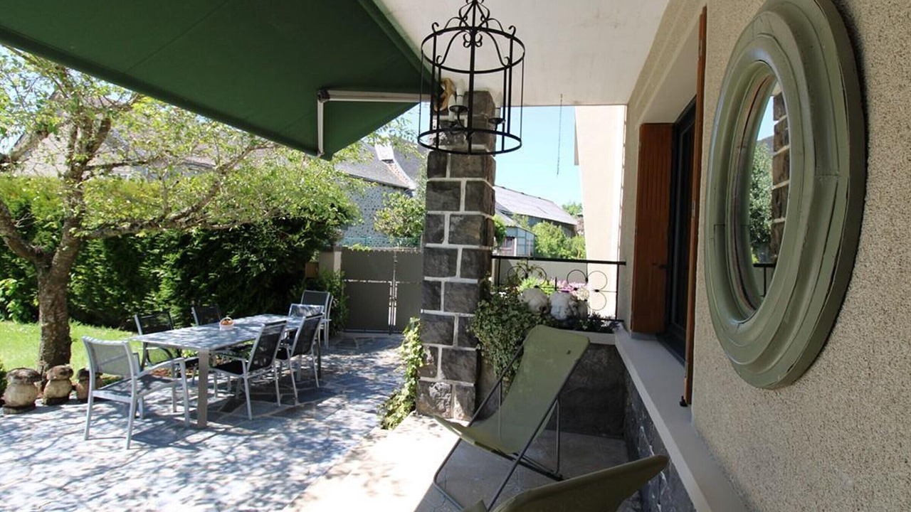 Photo of Patio Balcony in Neuveglise-sur-Truyere
