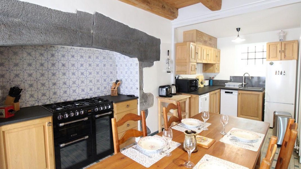 Photo of Kitchen in Neuveglise-sur-Truyere
