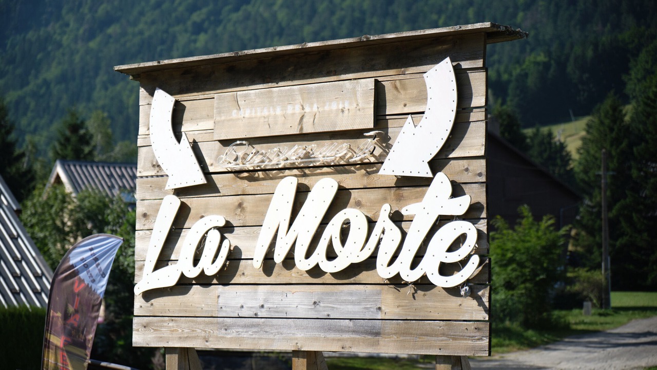 Photo of Others in La Morte