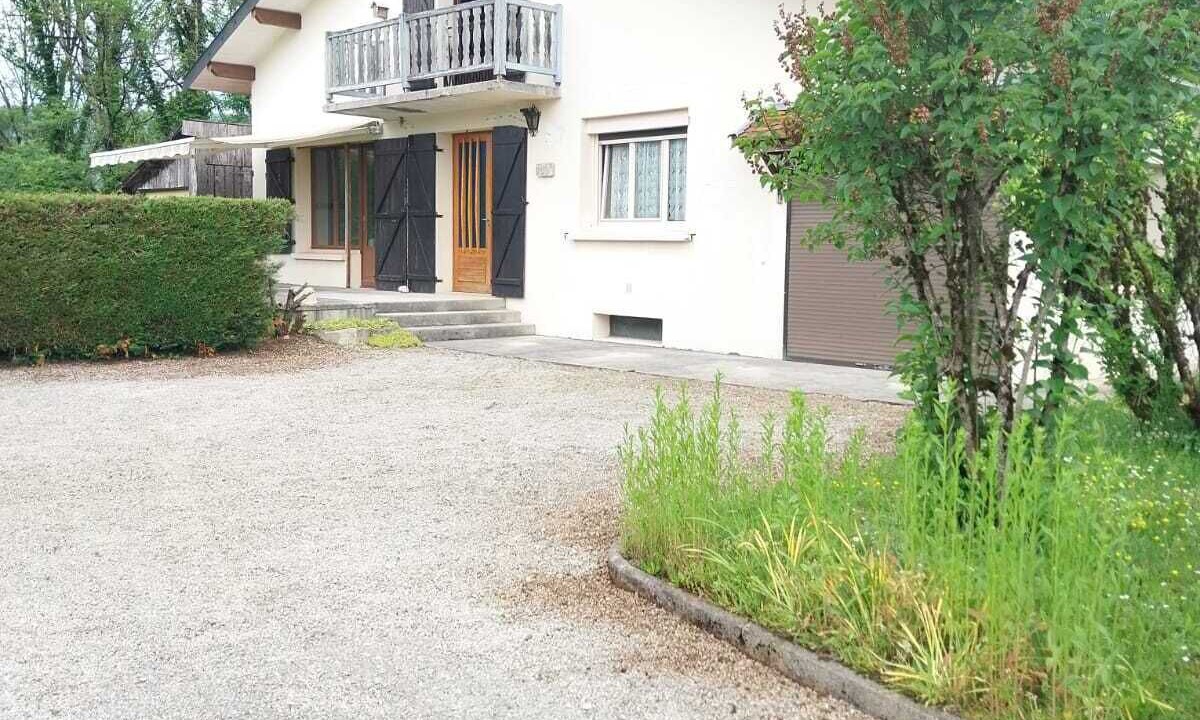 Photo of Outdoor in Pont-du-Navoy
