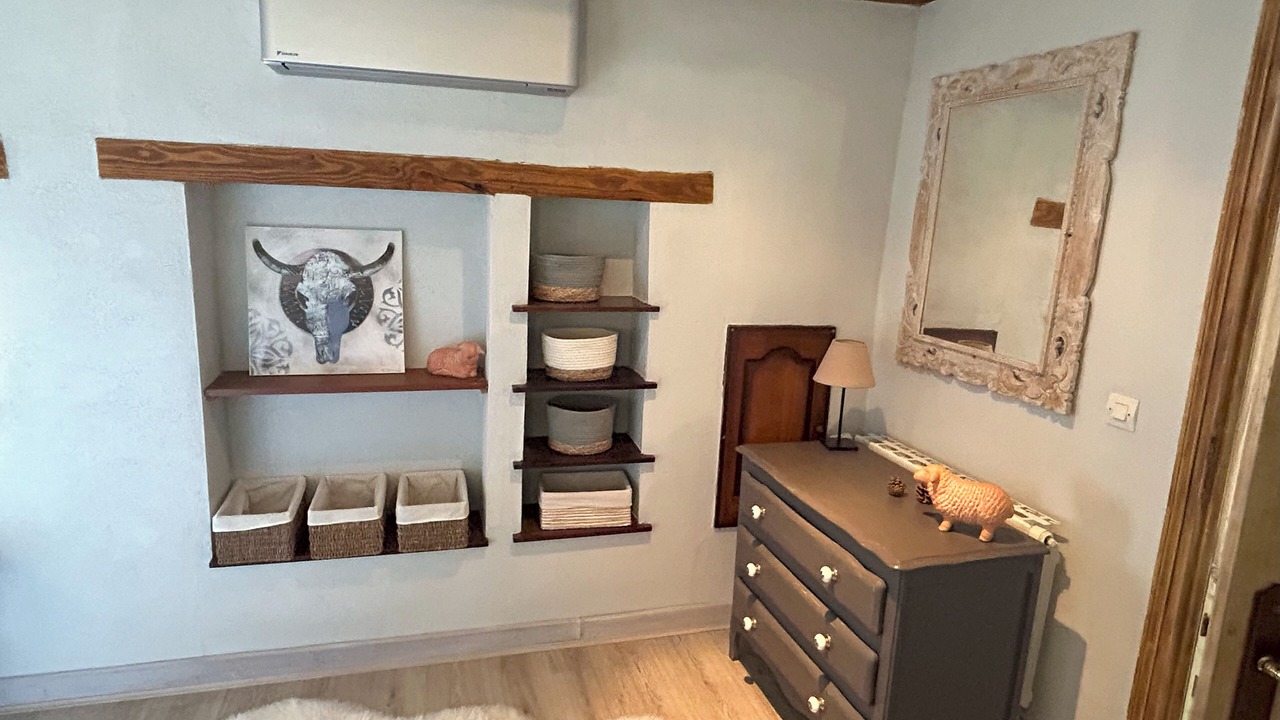 Photo of Bedroom in Corberon