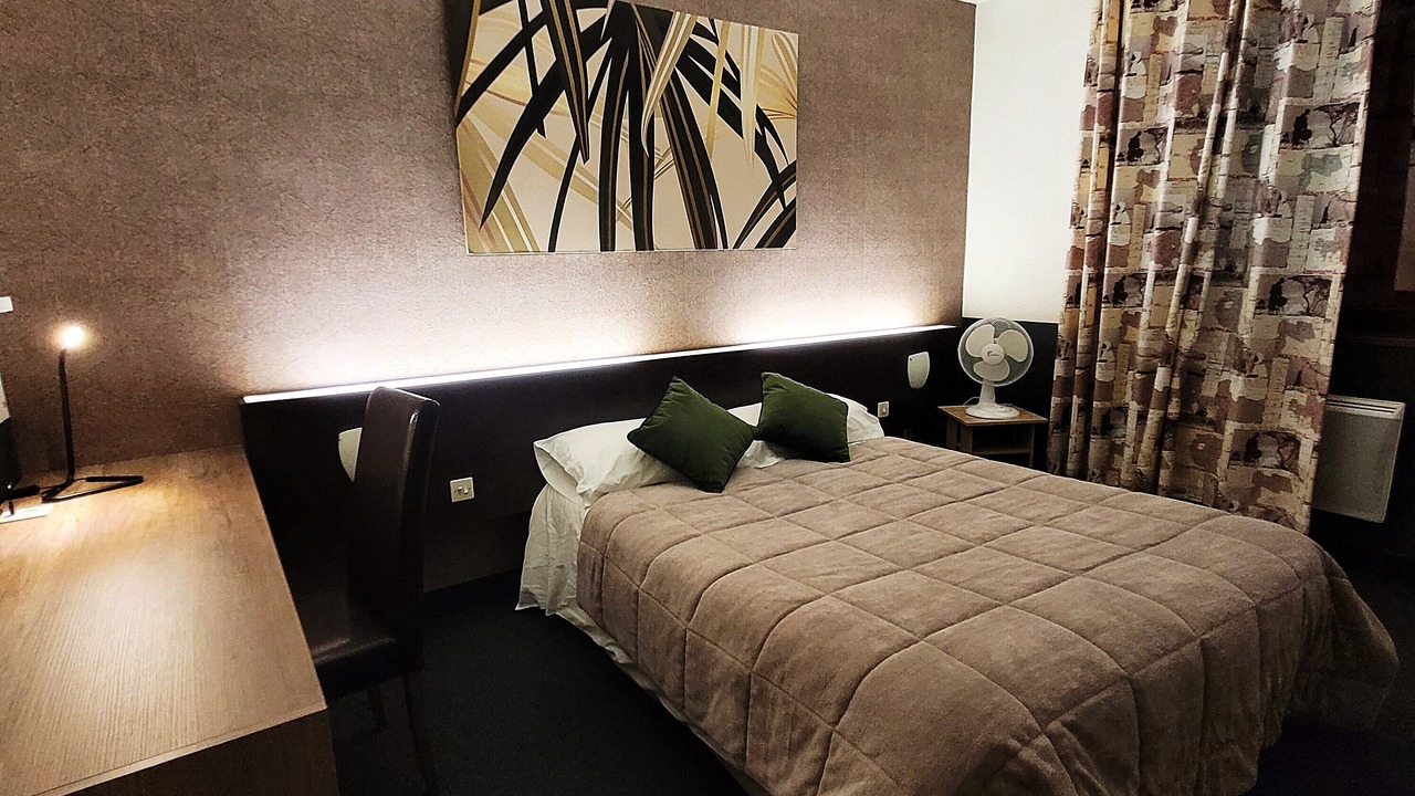 Photo of Bedroom in Digoin
