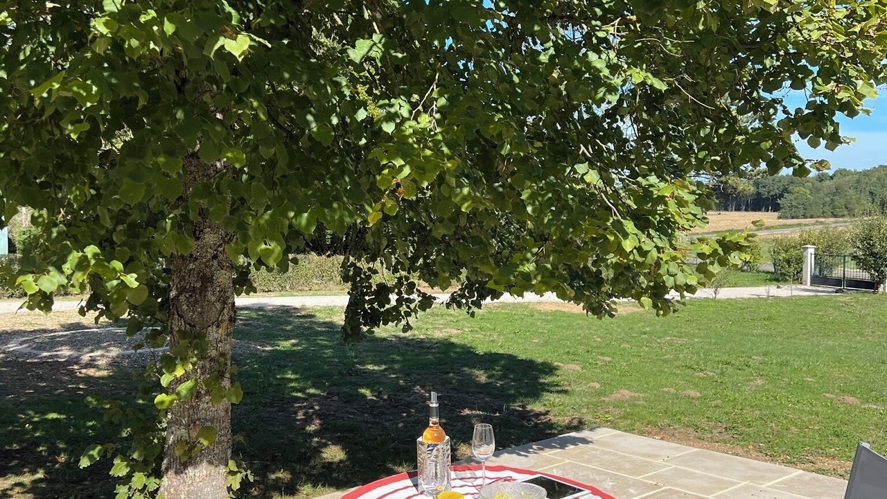 Photo of Outdoor in Sagy