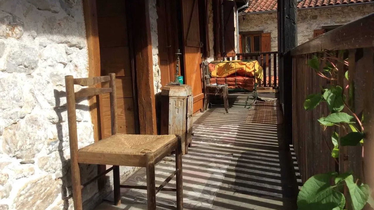 Photo of Outdoor in Herran