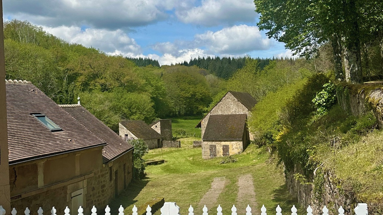 Photo of Outdoor in Magny