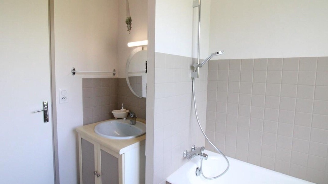 Photo of Bathroom in Condat