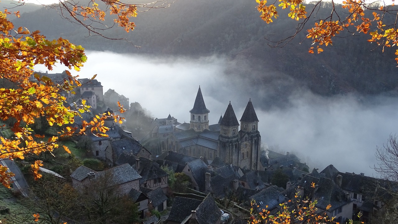 Photo of Others in Conques