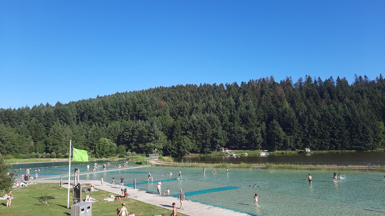 Photo of Outdoor in Saint-Bonnet-le-Troncy