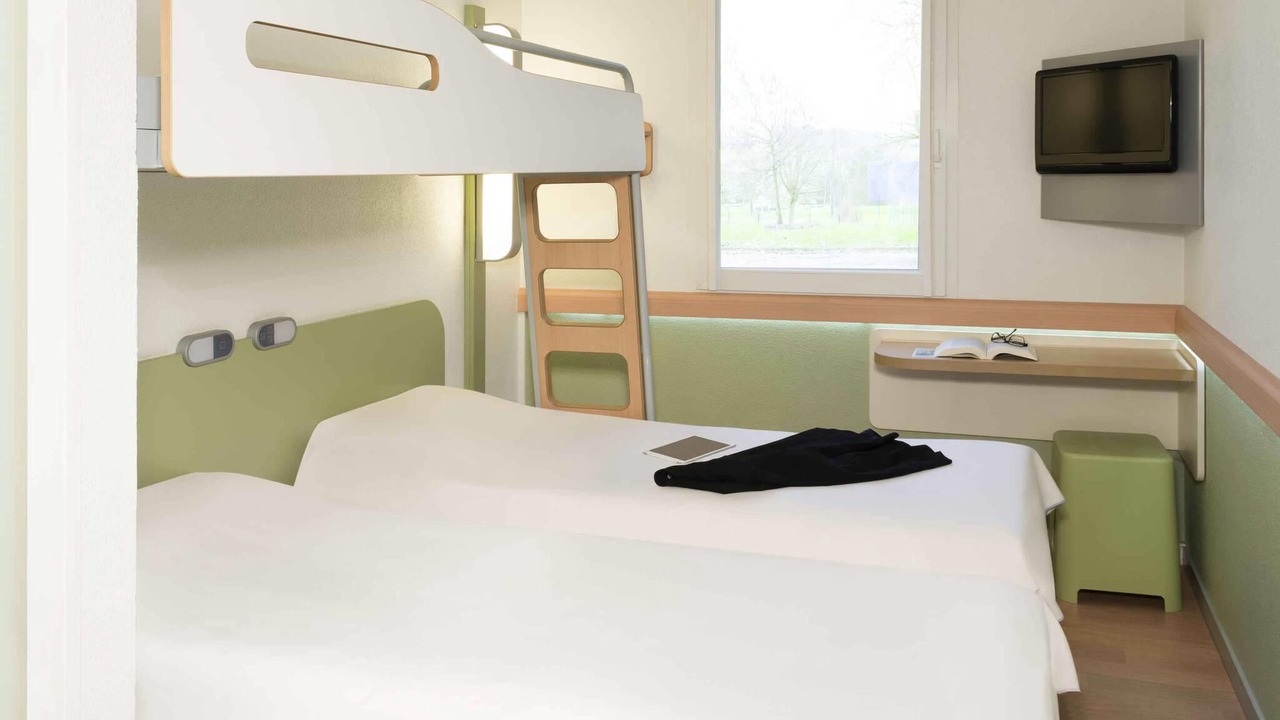 Photo of Bedroom in Lons-le-Saunier