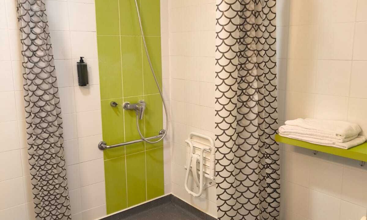 Photo of Bathroom in Lons-le-Saunier