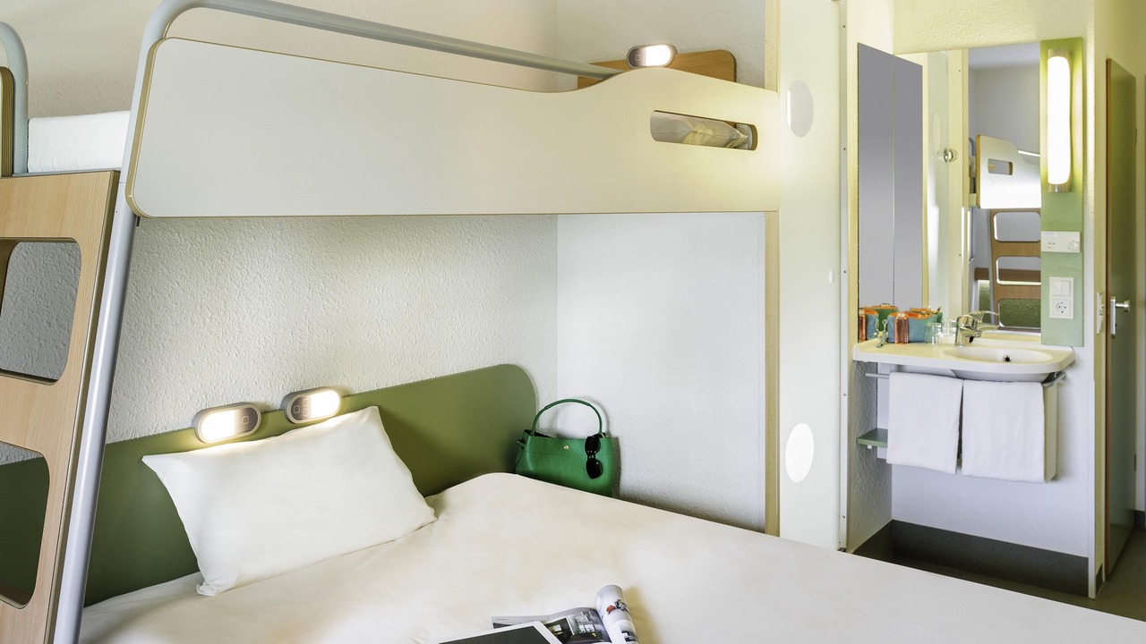 Photo of Bedroom in Lons-le-Saunier