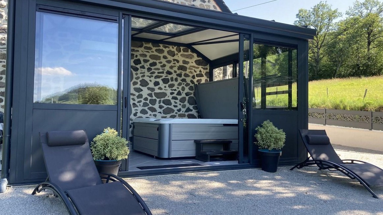 Photo of Outdoor in Meallet