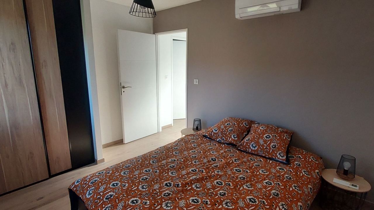 Photo of Bedroom in Charmes-sur-l'Herbasse