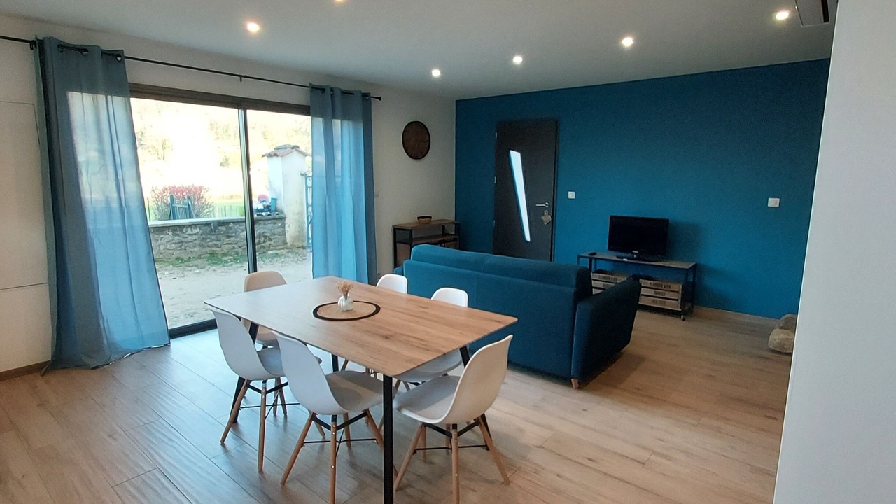 Photo of Livingroom in Charmes-sur-l'Herbasse