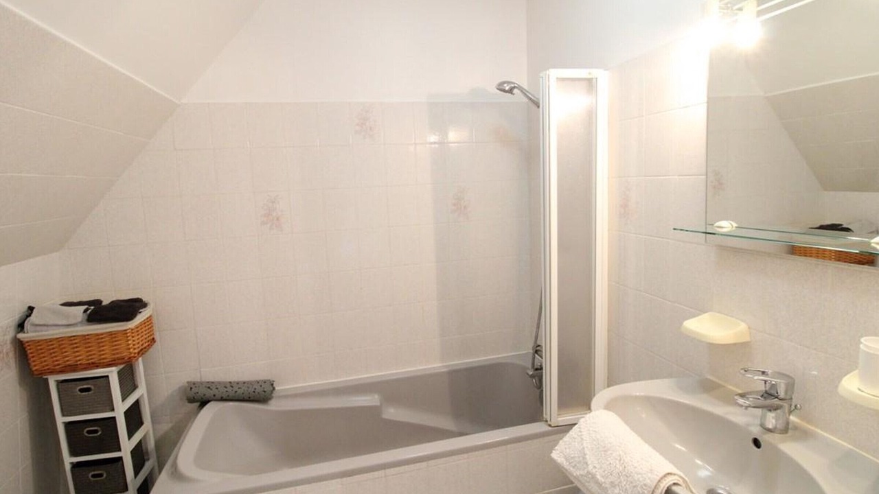 Photo of Bathroom in Le Vigean